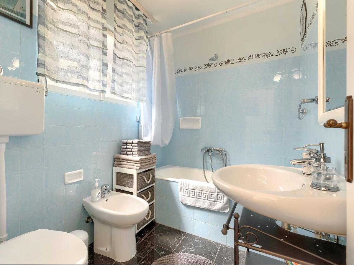 אומאג Holiday Home Centar By Interhome מראה חיצוני תמונה