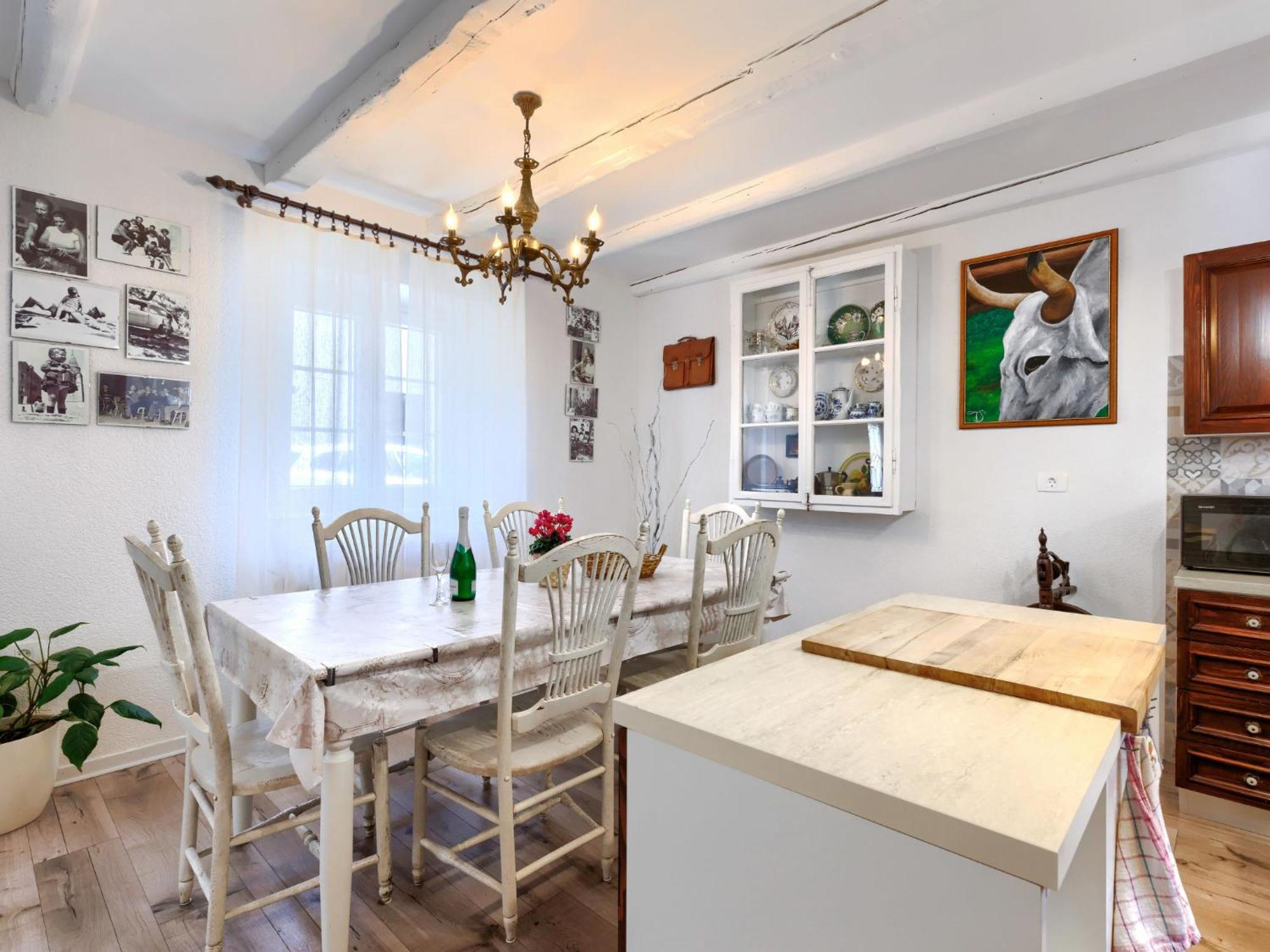 אומאג Holiday Home Centar By Interhome מראה חיצוני תמונה