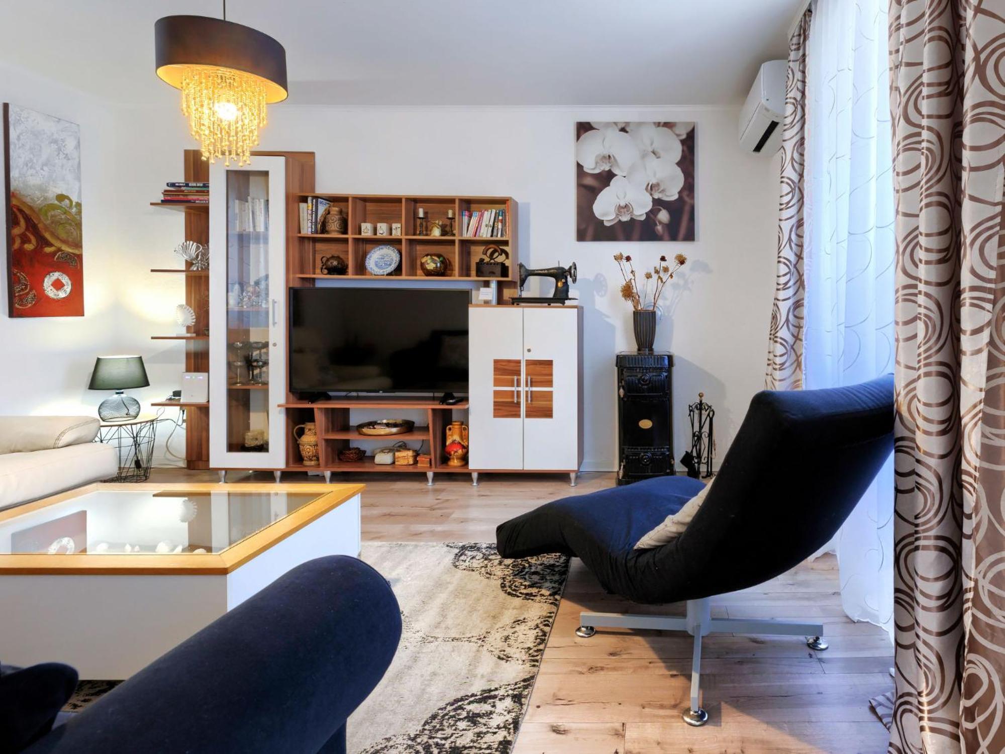 אומאג Holiday Home Centar By Interhome מראה חיצוני תמונה