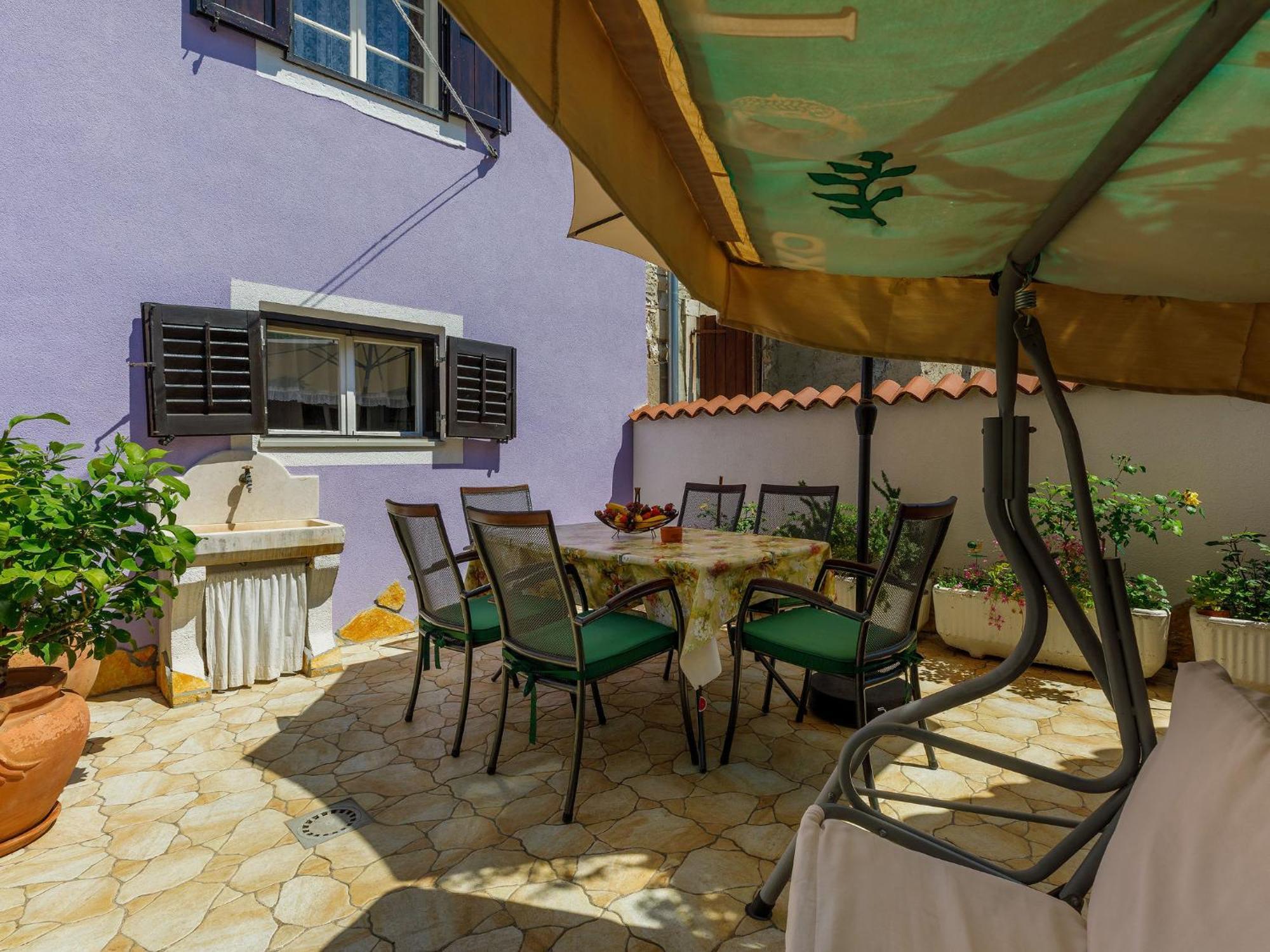 אומאג Holiday Home Centar By Interhome מראה חיצוני תמונה